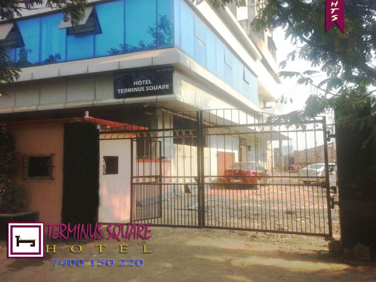 Terminus Square Hotel Kurla Екстериор снимка