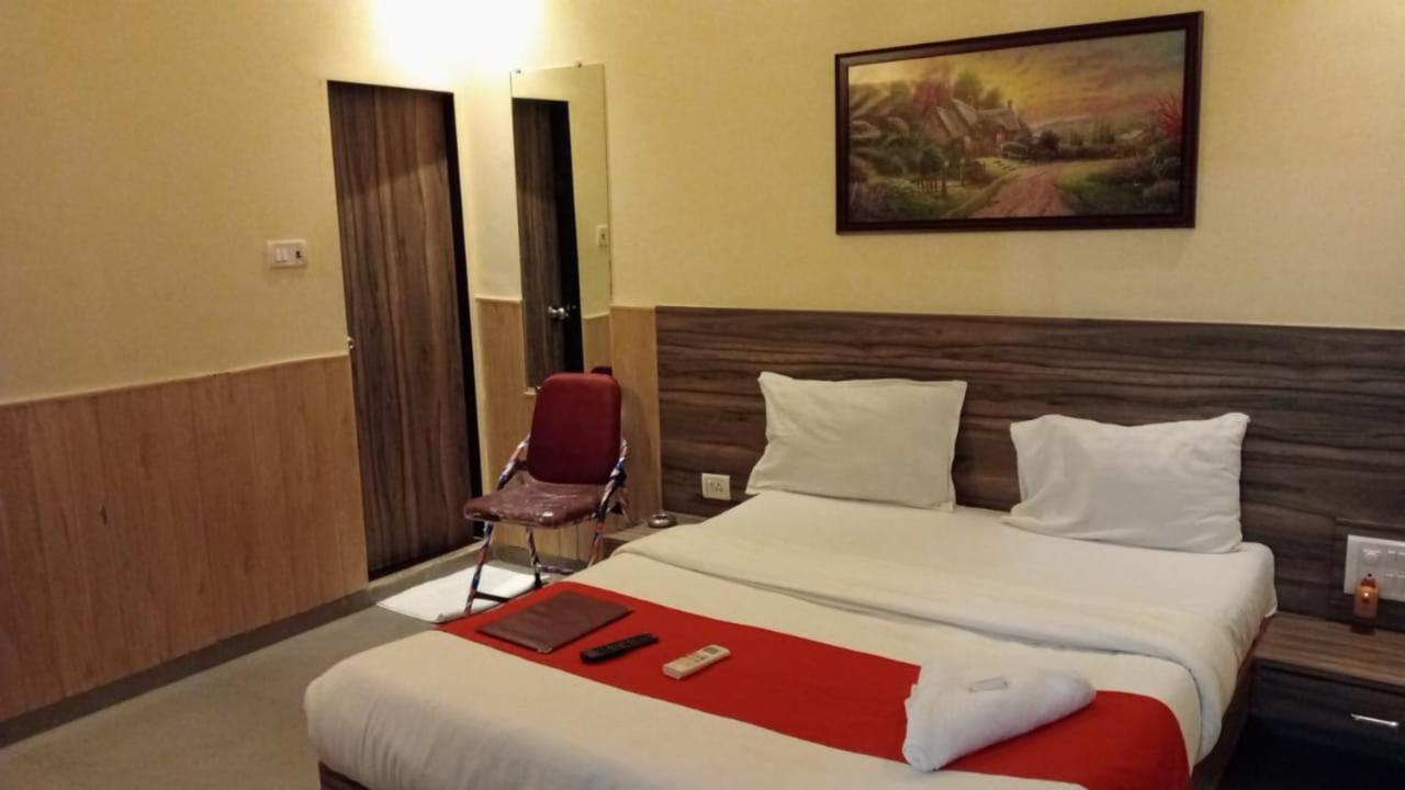 Terminus Square Hotel Kurla Екстериор снимка