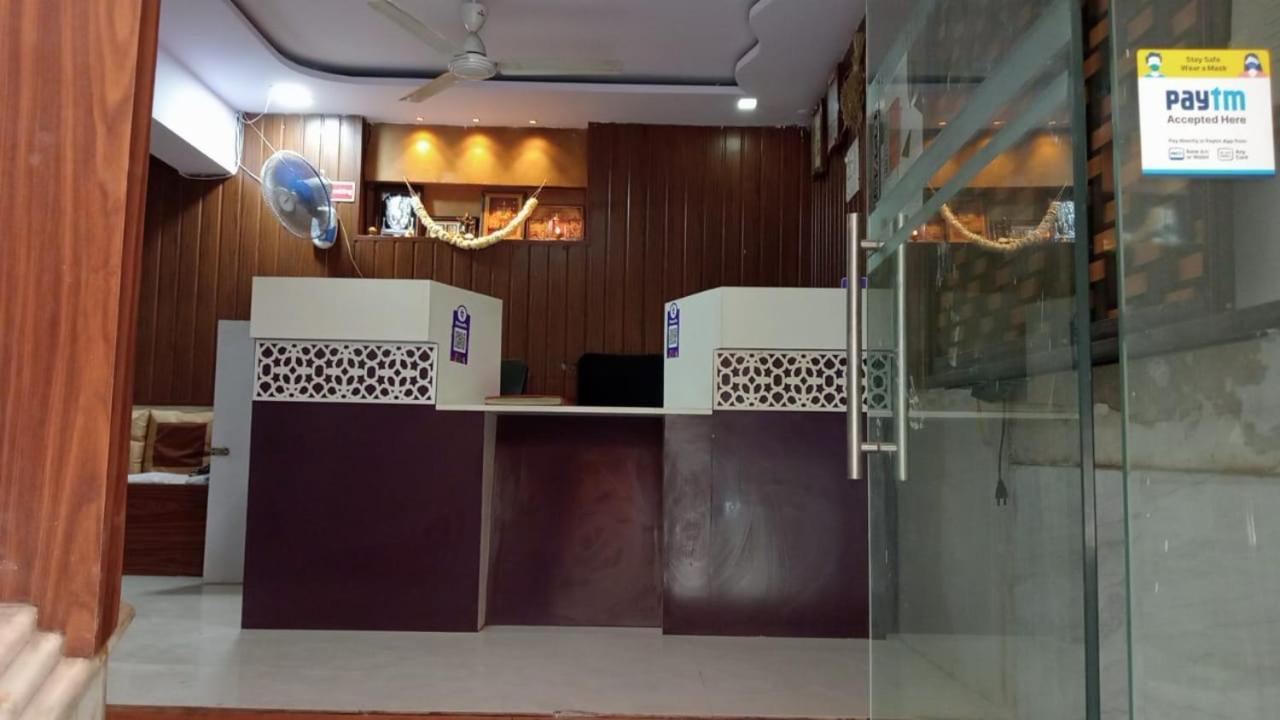Terminus Square Hotel Kurla Екстериор снимка