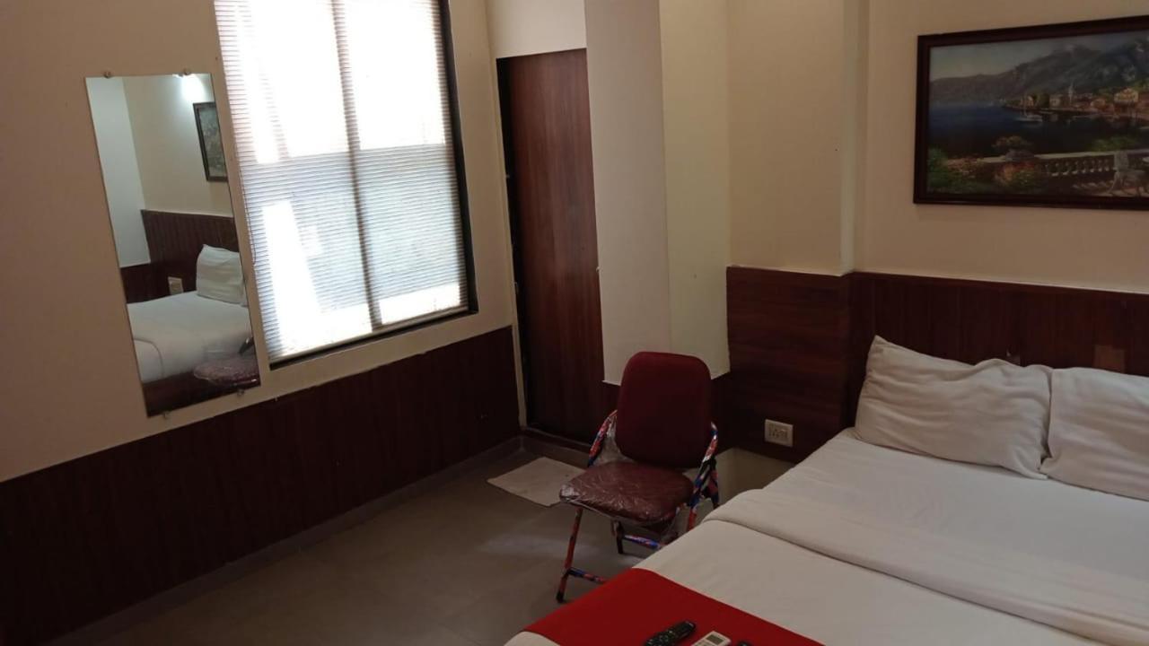 Terminus Square Hotel Kurla Екстериор снимка