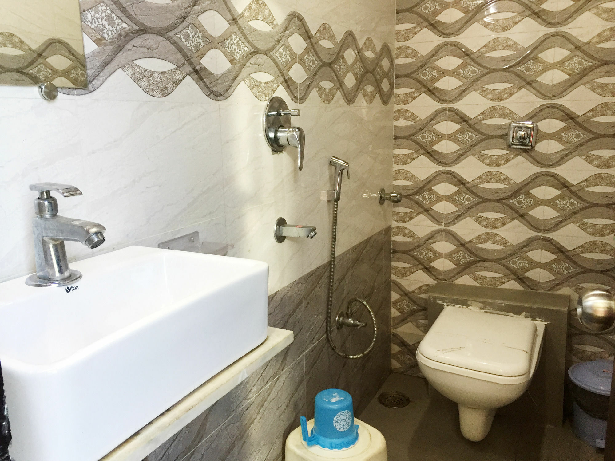 Terminus Square Hotel Kurla Екстериор снимка