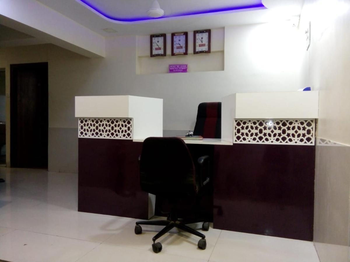 Terminus Square Hotel Kurla Екстериор снимка